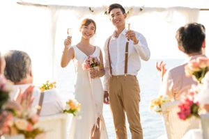 家族で行う結婚式が人気なのはなぜ？気になる準備期間と上手な準備の進め方は？記事サムネイル